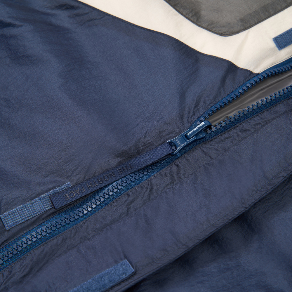 UE男女款灰藍拼接DWR防潑水羽絨外套｜8E6JEIV