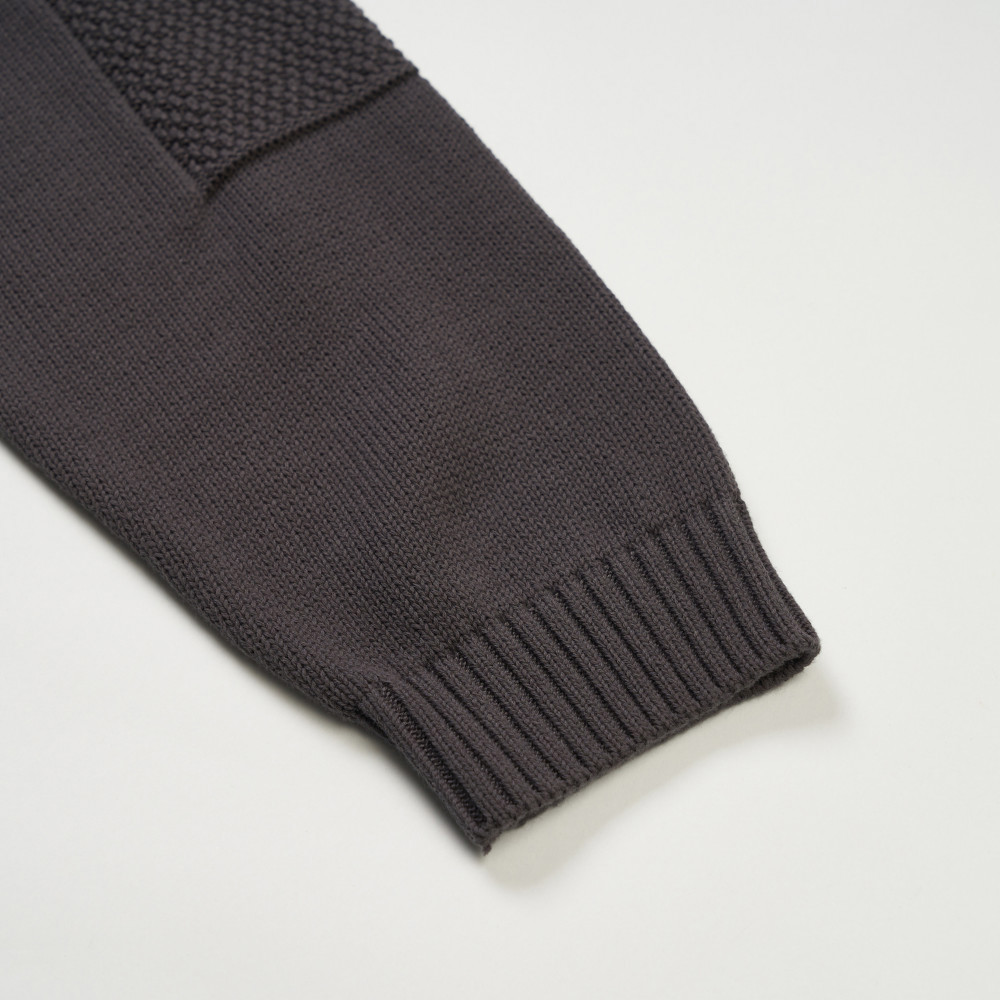 UE男女款灰色長袖大學T｜8E6GRHI