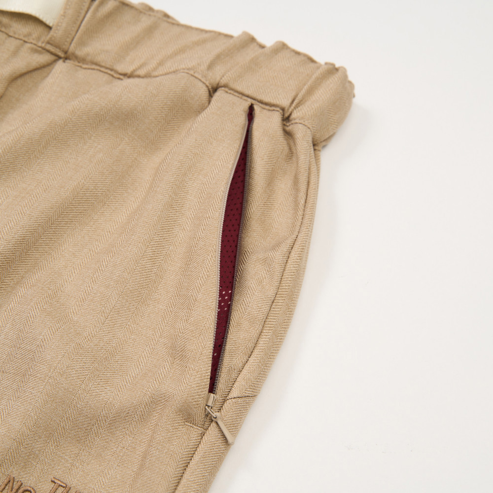 UE男款棕色DWR防潑水休閒長褲｜8E6HBOX