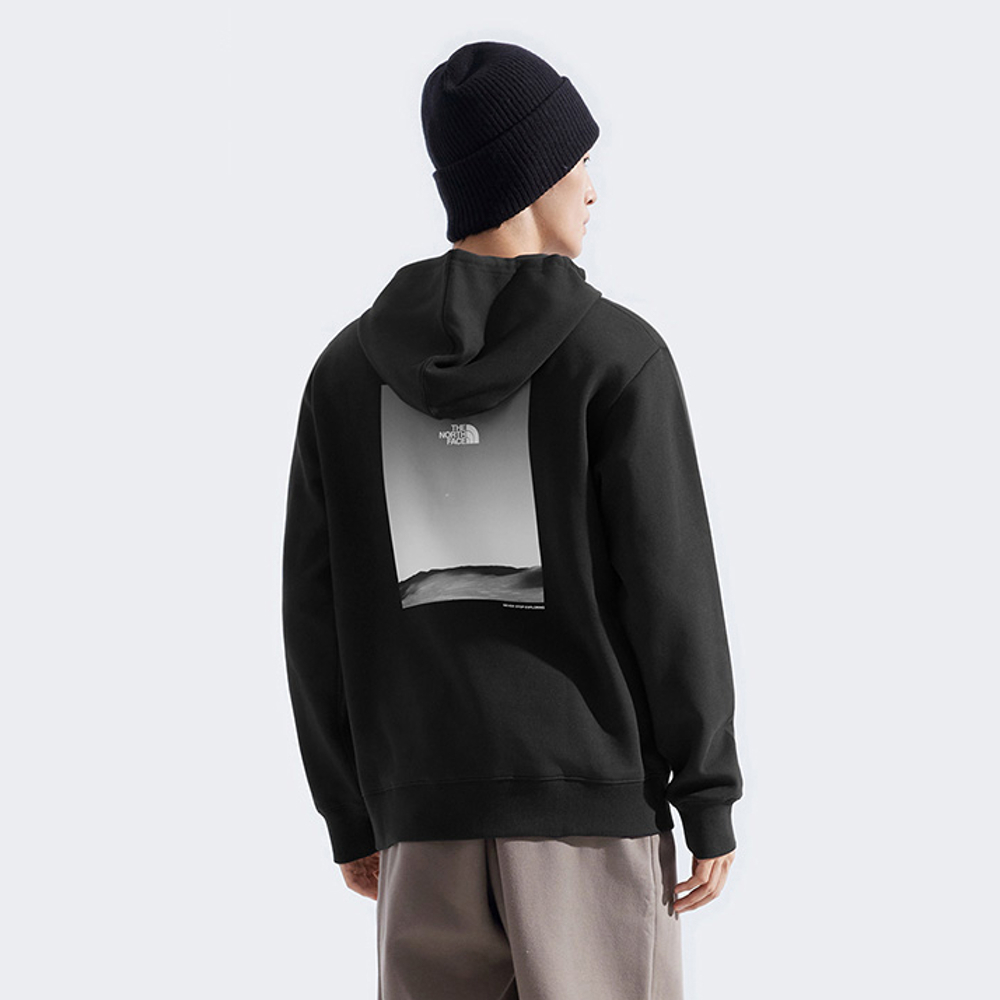 The North Face北面男款黑色大尺寸印花長袖帽T｜8F0QJK3