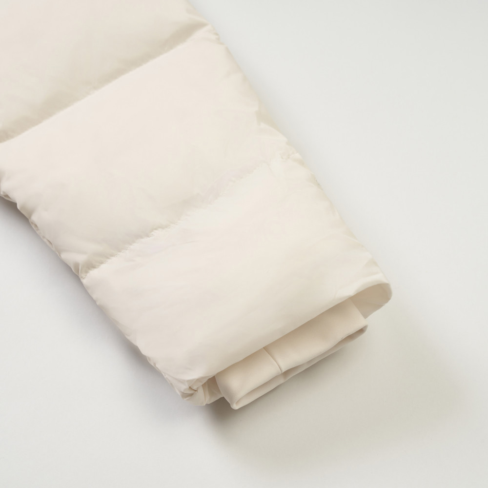 The North Face北面女款米白色DWR防潑水羽絨外套｜8ENCQLI