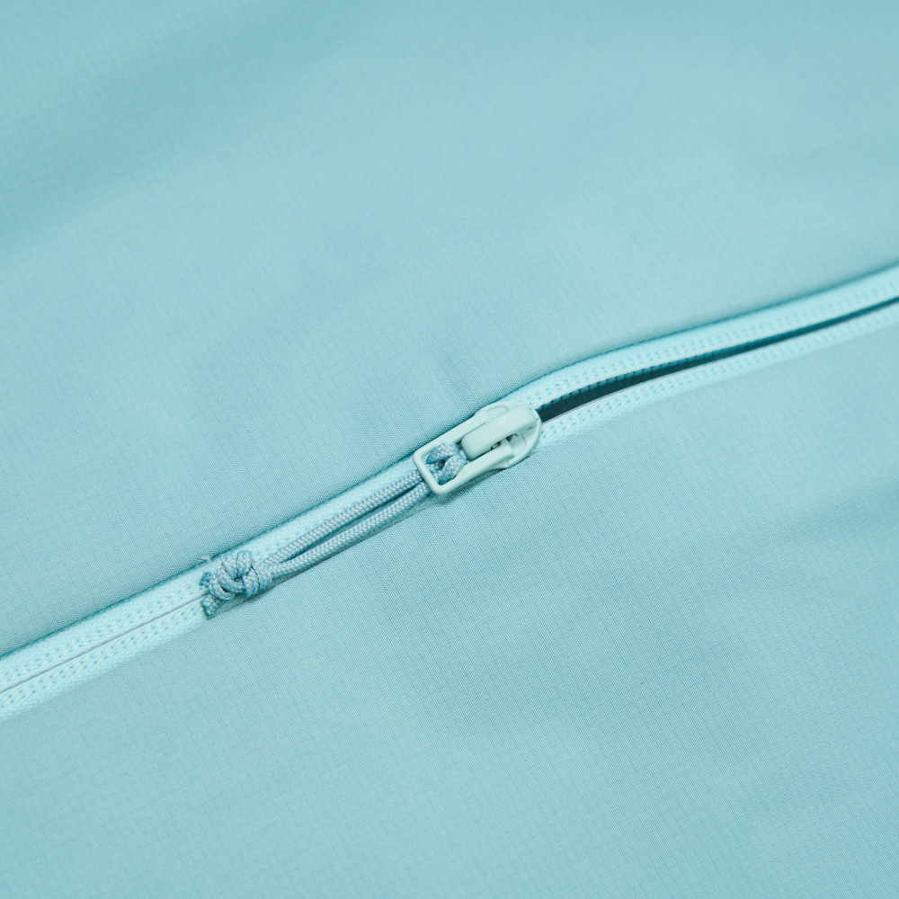 The North Face北面女款藍色DRYVENT防水衝鋒衣｜8BWEBOA