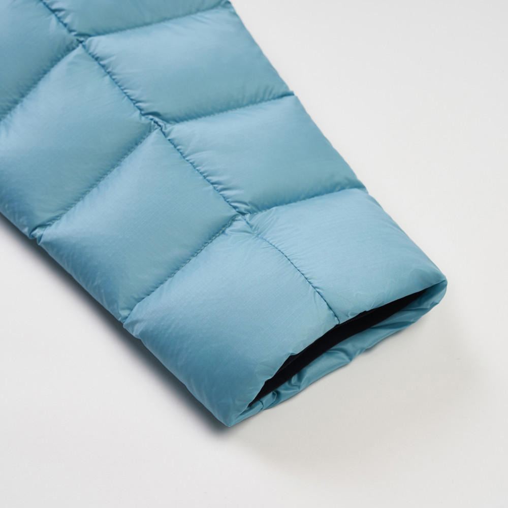 The North Face北面女款藍色DWR防潑水羽絨外套｜8EWSE08