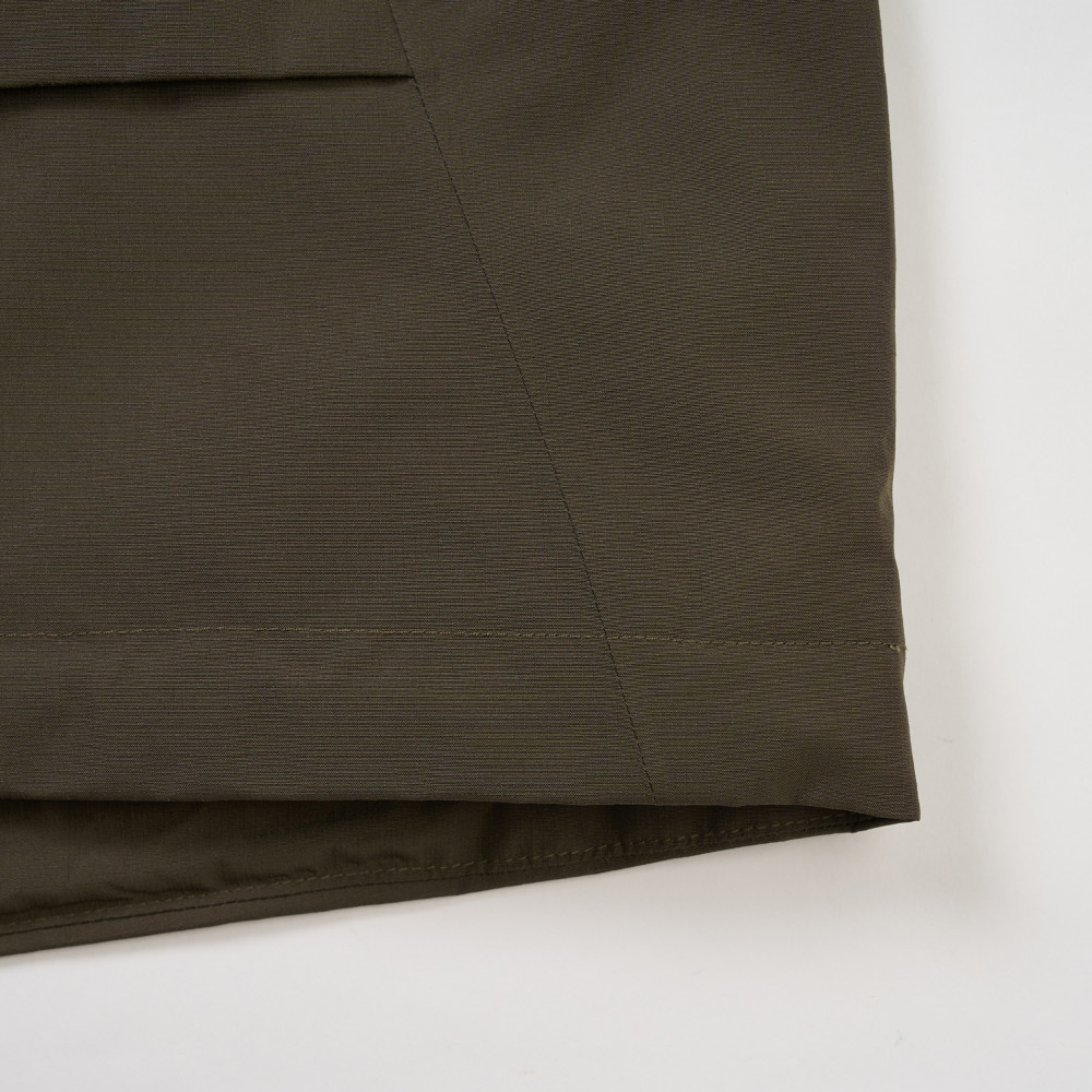 The North Face北面男款灰褐色DRYVENT防水衝鋒衣｜8BWF21L