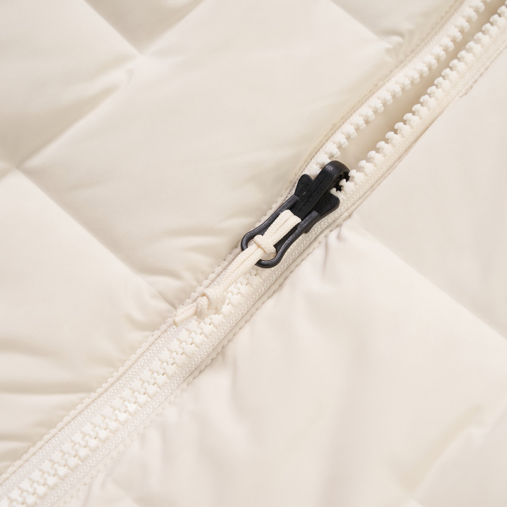 The North Face北面女款米白色DWR防潑水羽絨外套｜8DX6QLI