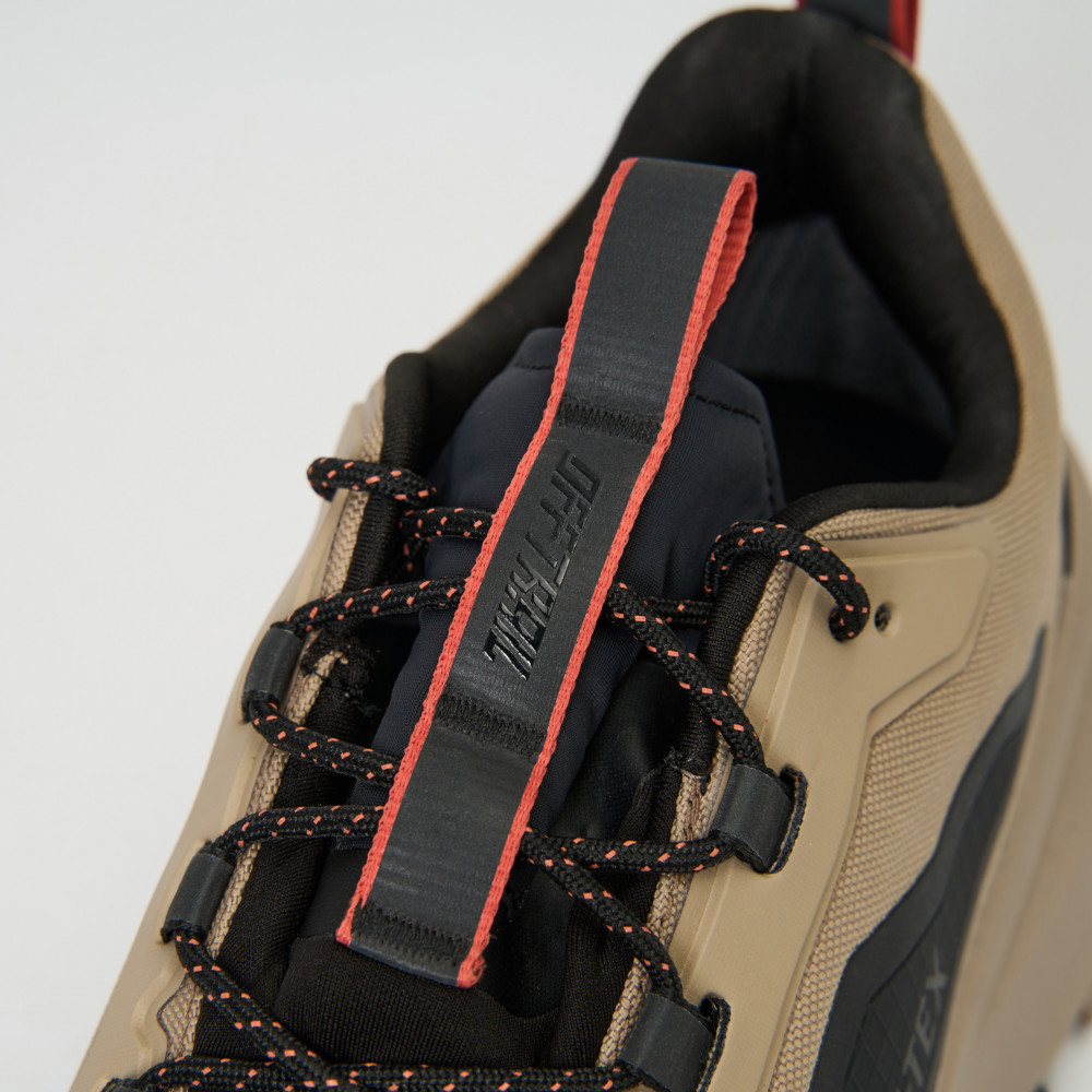 The North Face北面男女款棕色GORE-TEX專業防水登山鞋｜8ADYDHO