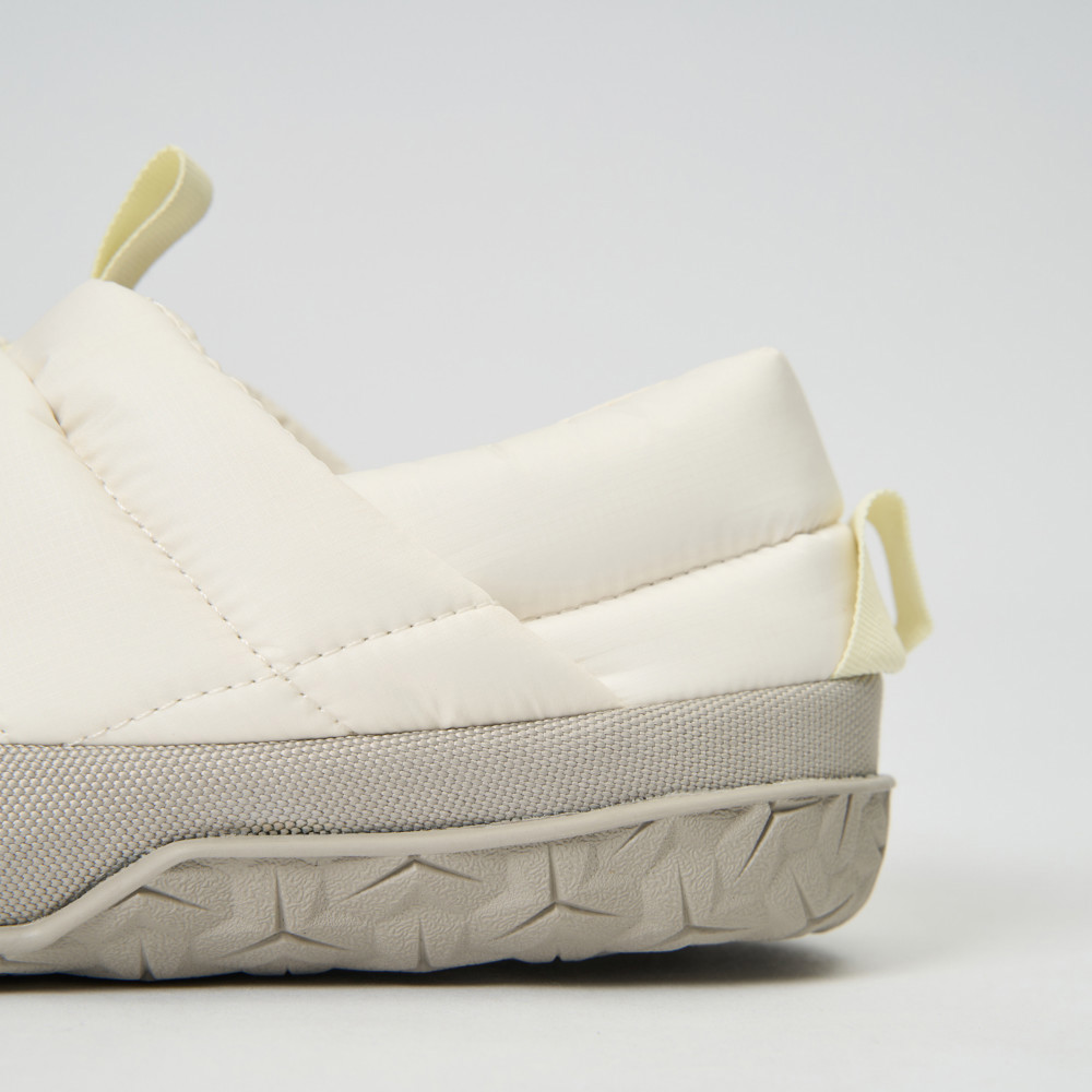 The North Face北面女款白色DWR防潑水營地鞋｜5G2B7UR