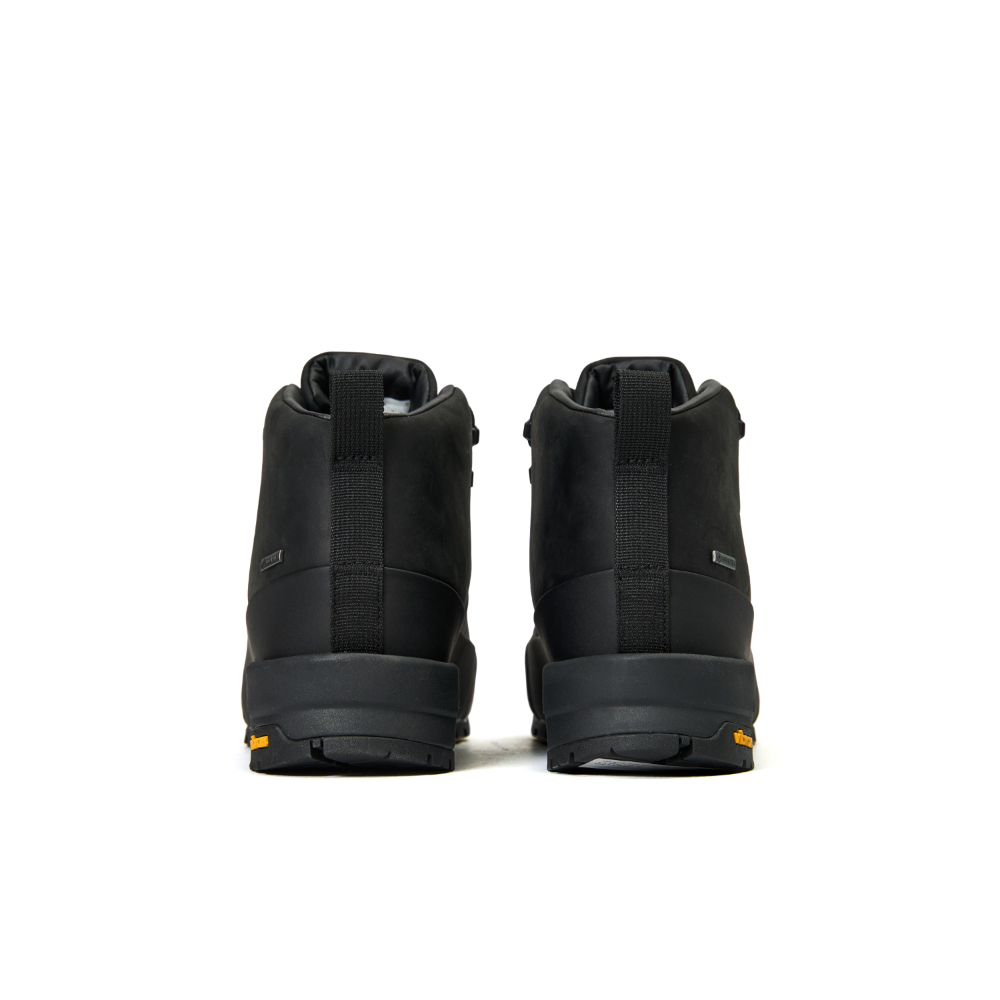 The North Face北面男女款黑色GORE-TEX專業防水靴子｜8D94KX7
