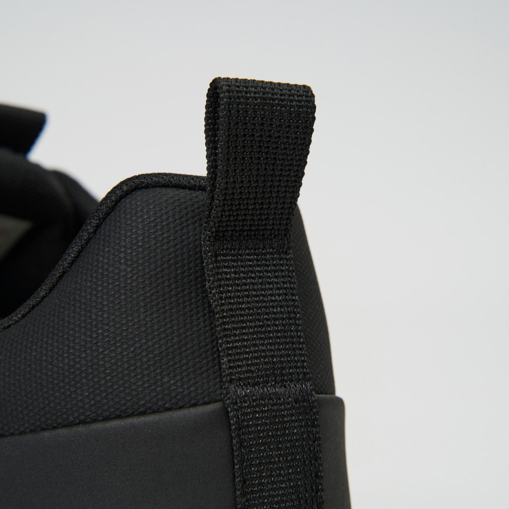 The North Face北面男女款黑色GORE-TEX專業防水靴子｜8D95KX7