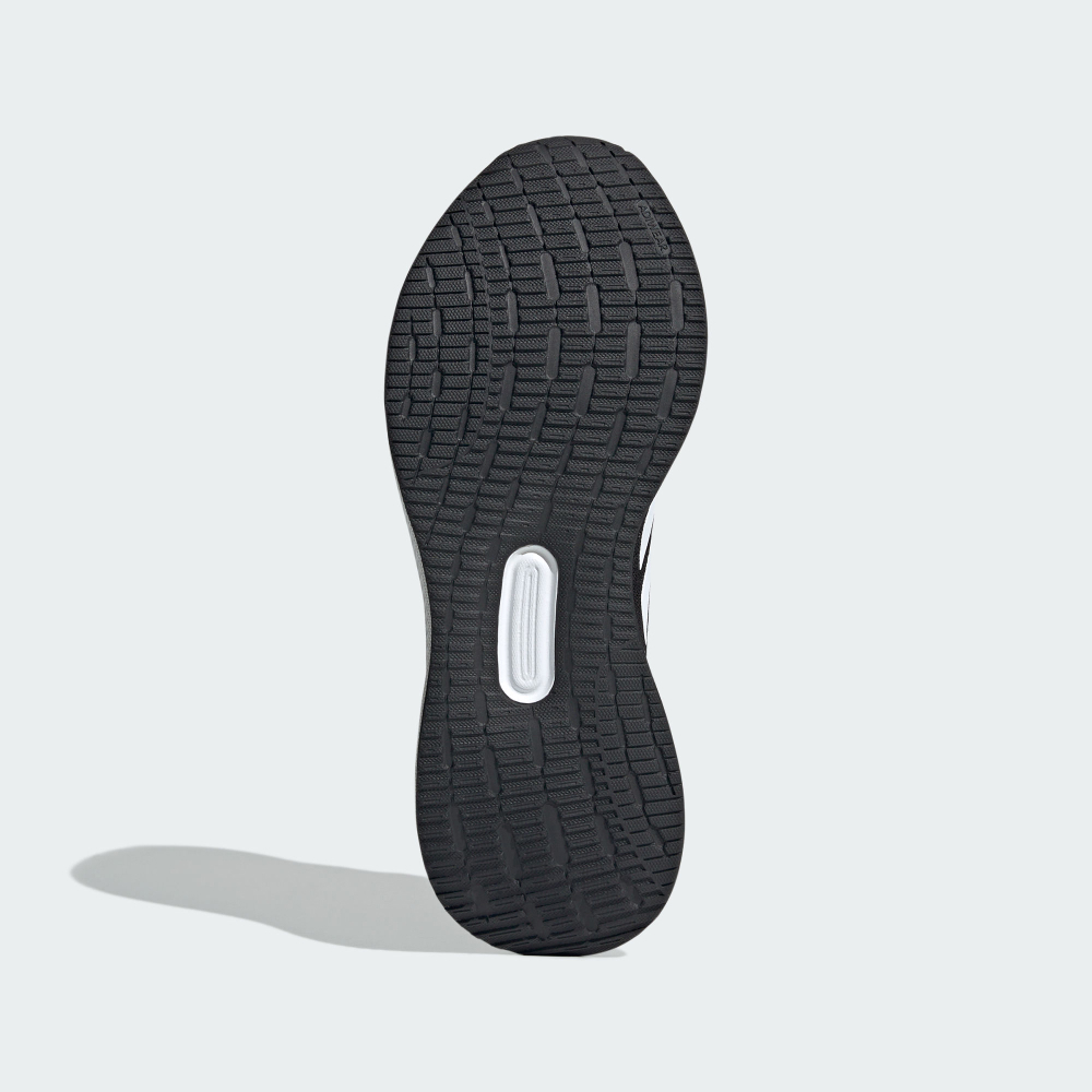 RUNFALCON 5 WIDE 跑鞋