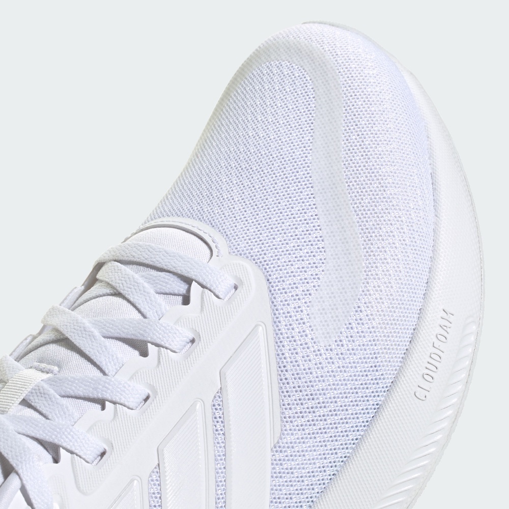 RUNFALCON 5 WIDE 跑鞋