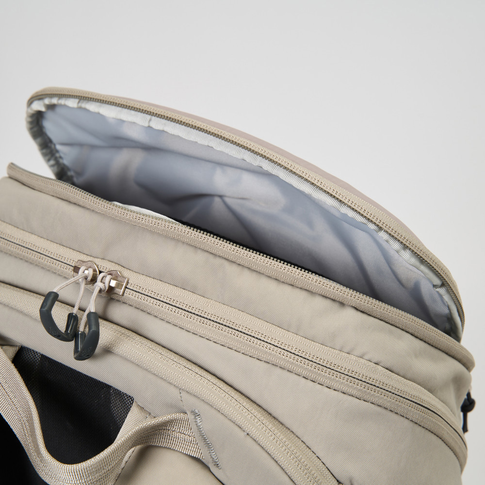 The North Face北面男女款棕色大容量休閒後背包｜8BK87M0