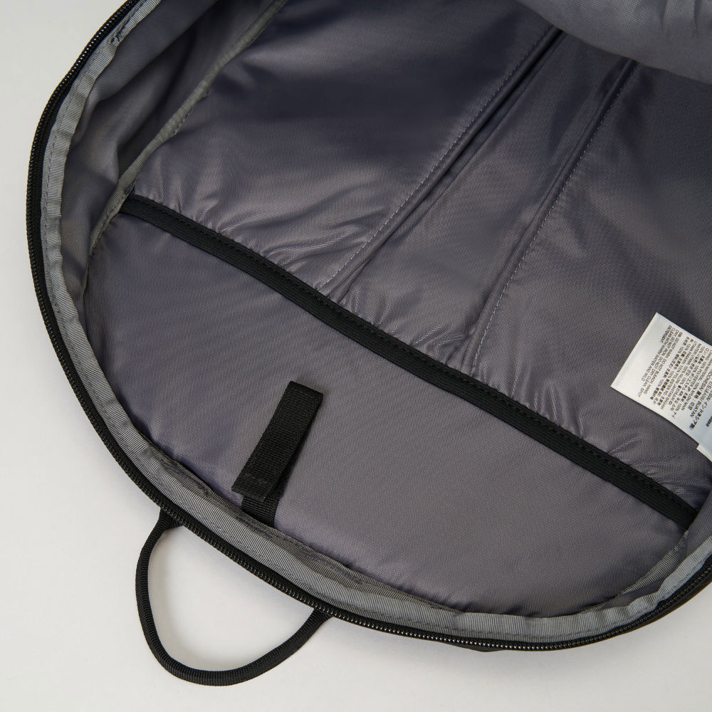 The North Face北面男女款黑色舒適背負休閒後背包｜8E9ZJK3