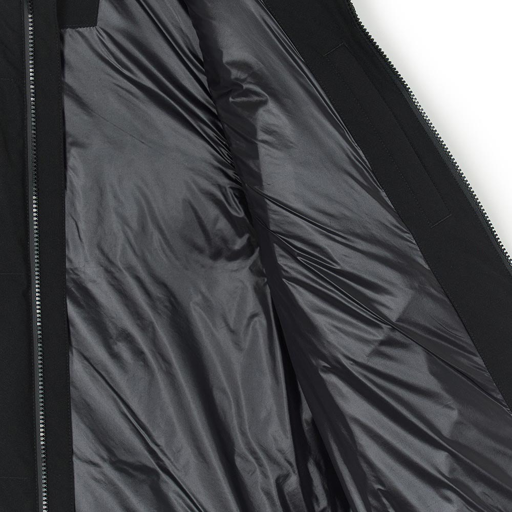 MLB 背後大Logo羽絨背心 紐約洋基隊 (3ADVB0156-50BKS)