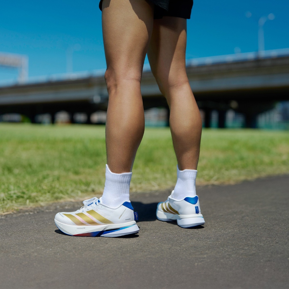 ADIZERO BOSTON 13 台北城市跑鞋