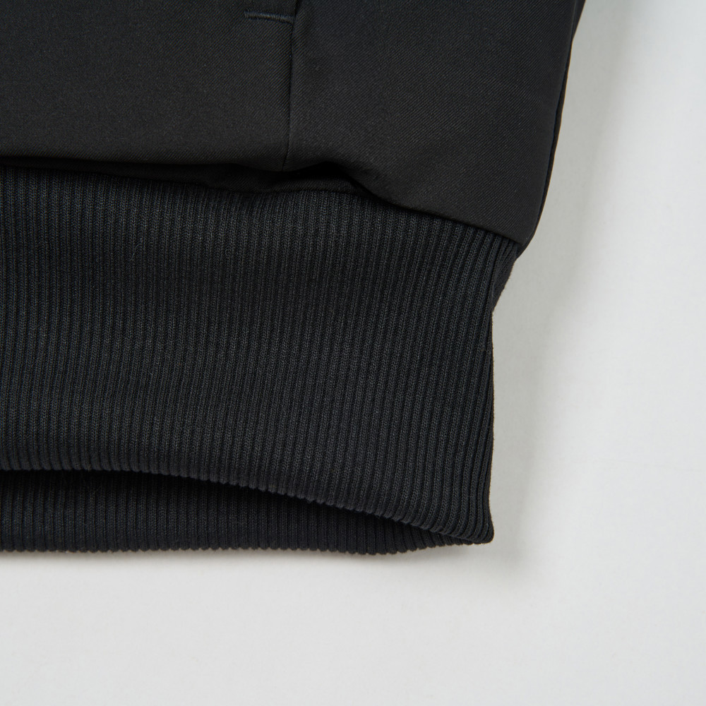 The North Face北面女款黑色DRYVENT防水羽絨外套｜83SV4H0