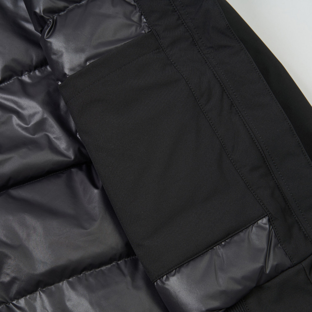 The North Face北面女款黑色DRYVENT防水羽絨外套｜83SV4H0