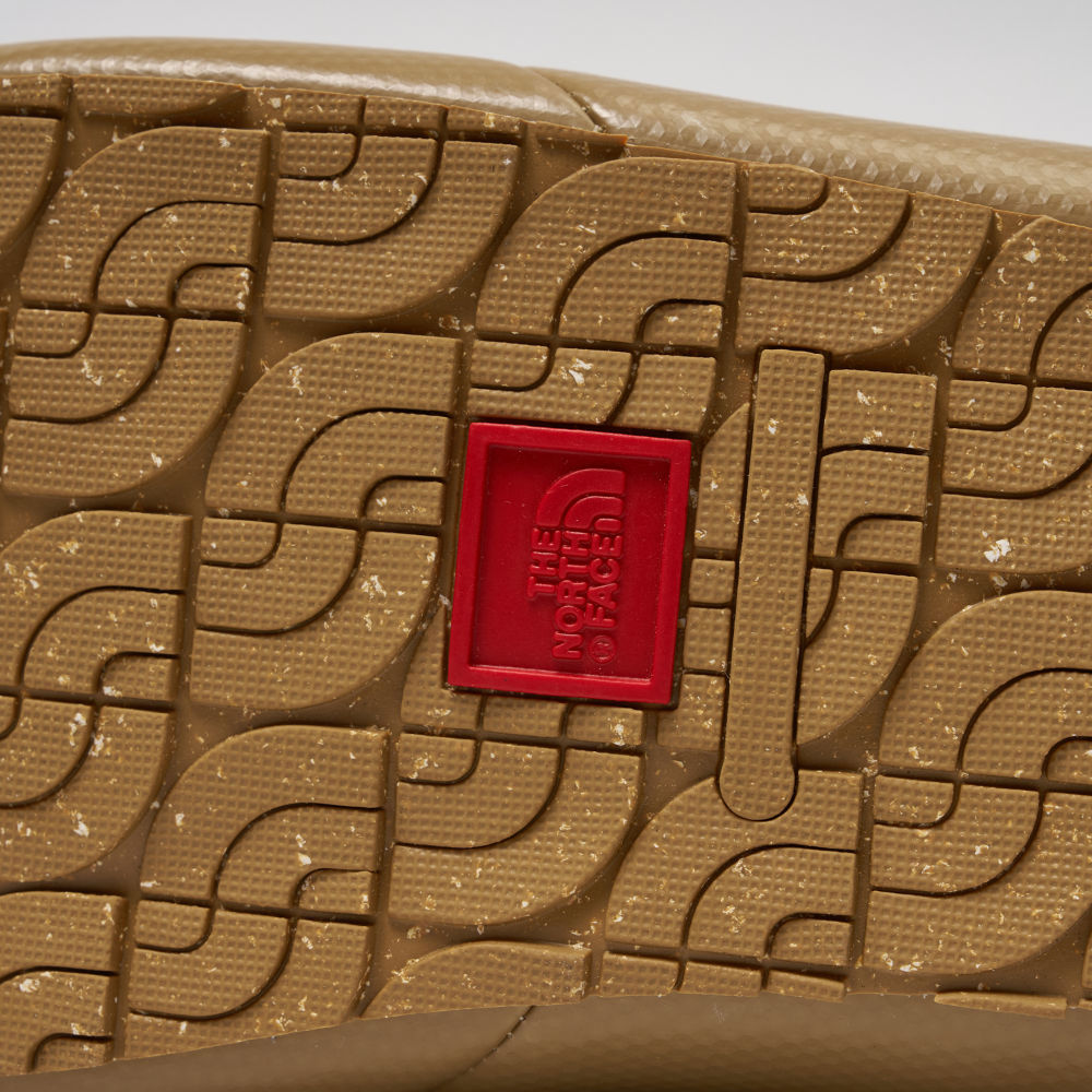 The North Face北面男款卡其色營地鞋｜8A9G8QO