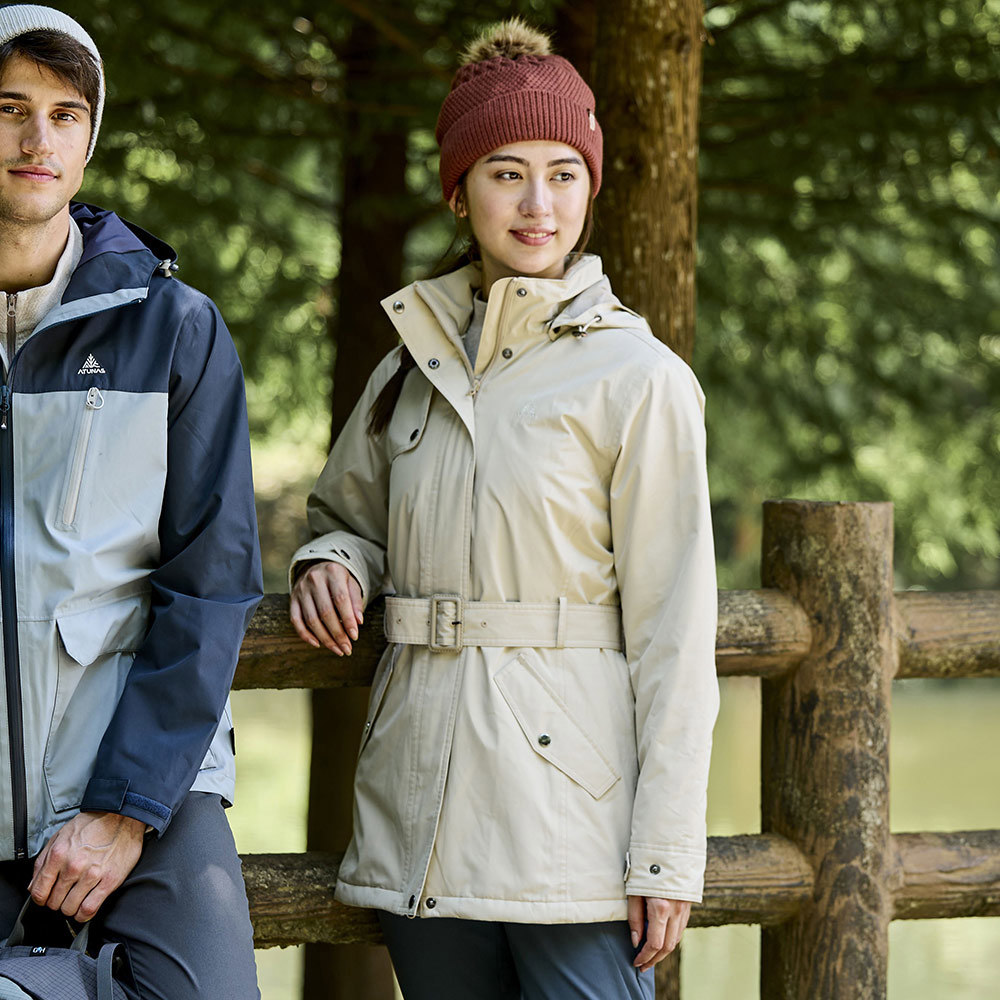 女款GORE-TEX 2L石墨烯單件式防水保暖外套(A1GT2512W奶茶/防水/防風/透氣/旅遊/微暖/風衣外套)