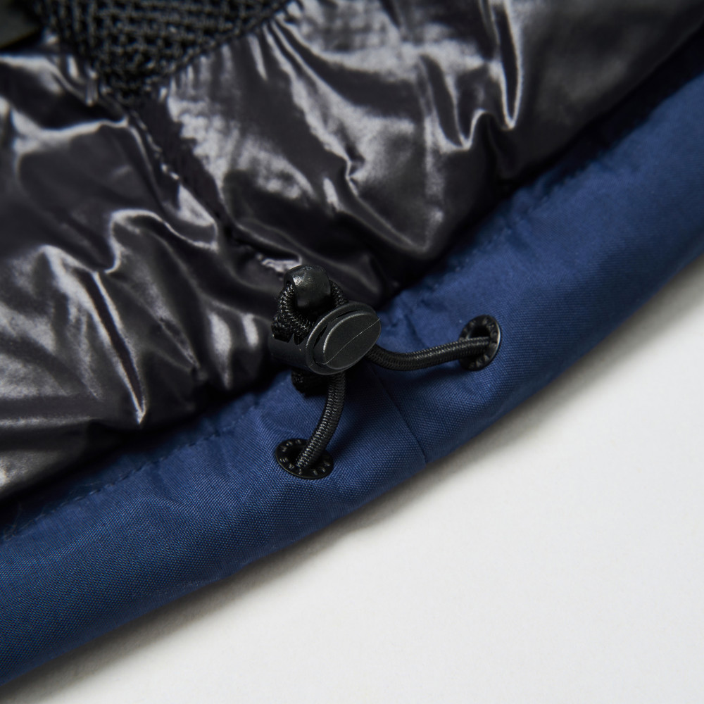 UE男款藍色DRYVENT防水羽絨外套｜8A8692H