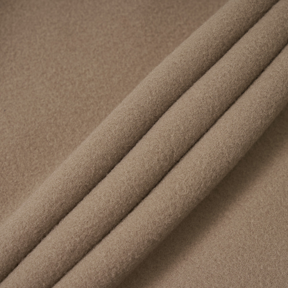 UE男款棕色長袖上衣｜8E1XBOW