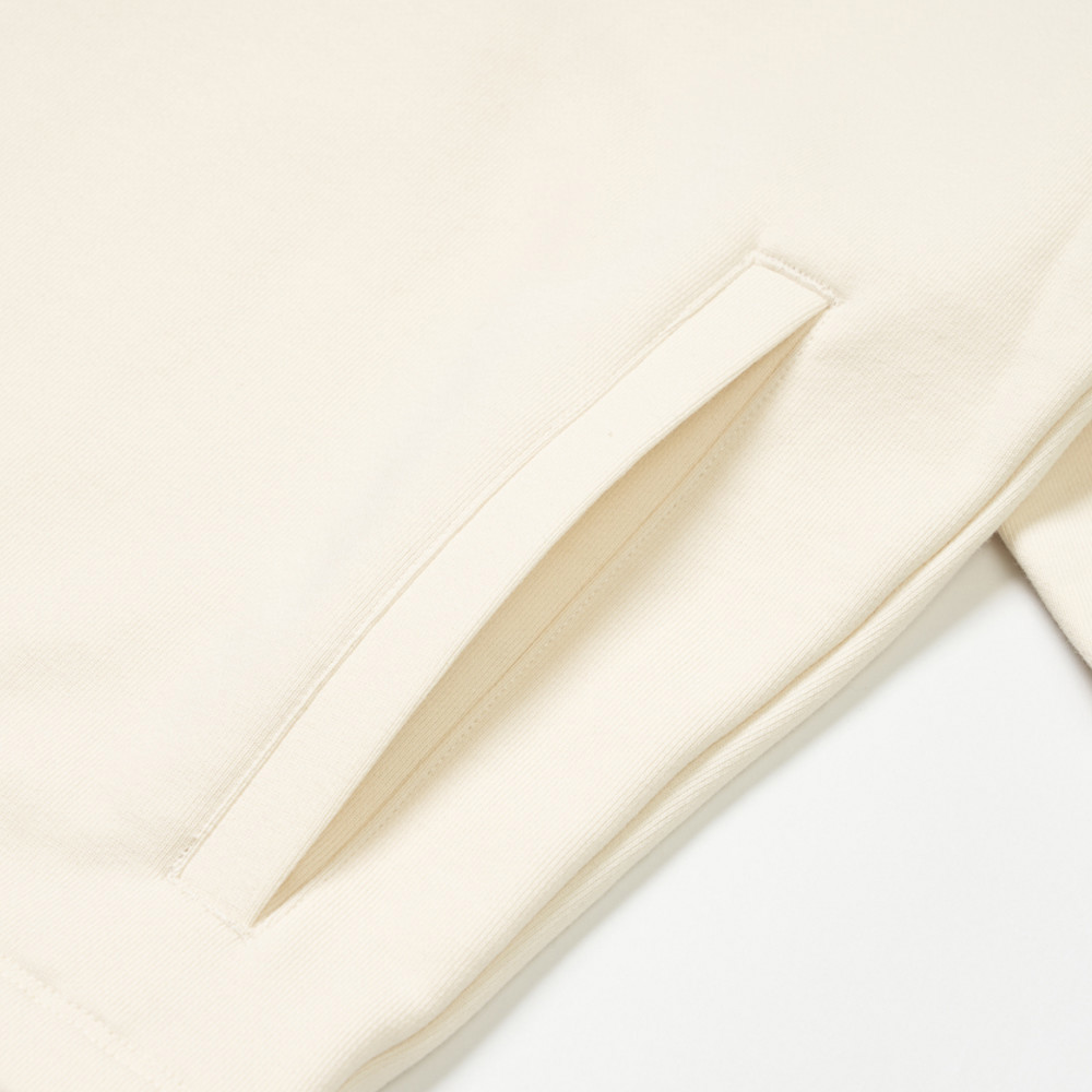 UE女款米白色長袖上衣｜8E2DQLI