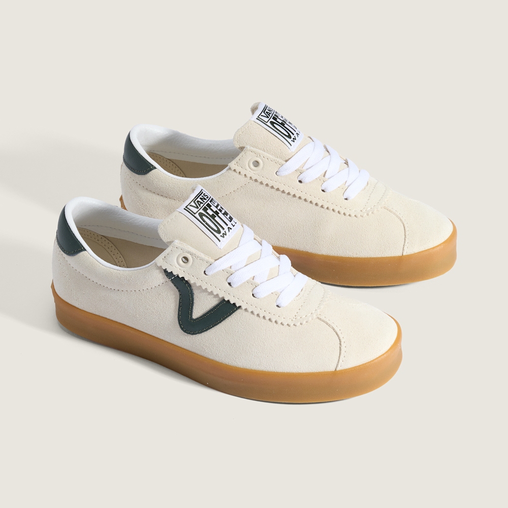 Sport Low 米白色滑板鞋