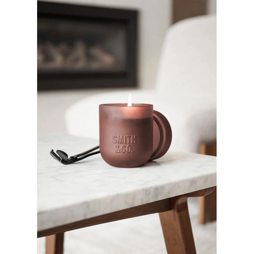 紐西蘭 SMITH & CO. 香氛蠟燭-黑沉香與藏紅花 250g