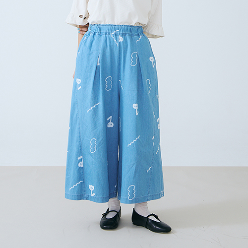 【E WEAR.FAVVI x yohand studio】連續的夢-牛仔印花寬褲 (淺藍)