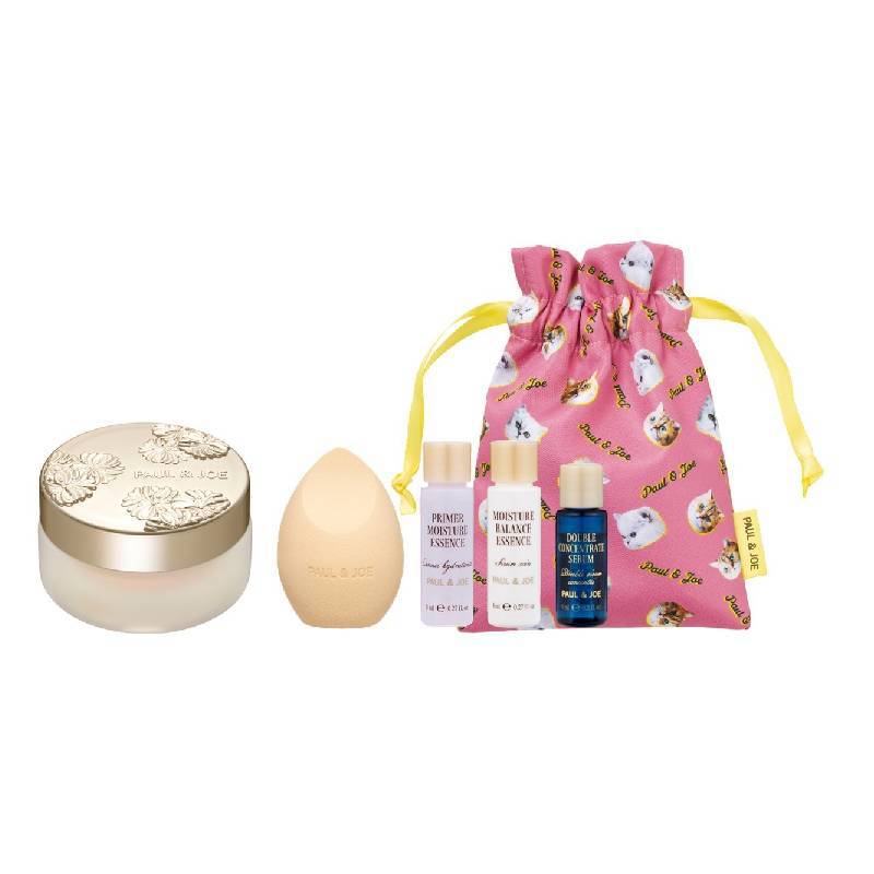 【PAUL&JOE】糖瓷珍珠粉底組(糖瓷珍珠粉底霜30g+糖瓷親親美妝蛋+補水精華8ml+修護乳8ml+精華油6ml+搖滾貓咪束口袋)(女王節DM商品)