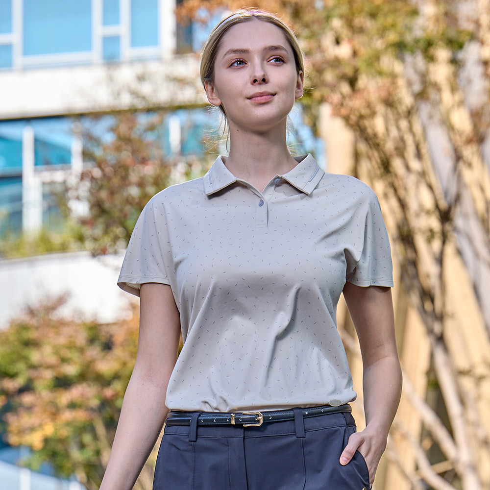 女款酷涼節能抑菌短袖POLO衫(A1PS2604WC印花米灰/涼感透氣/抑菌抗臭/快乾排汗/抗紫外線)