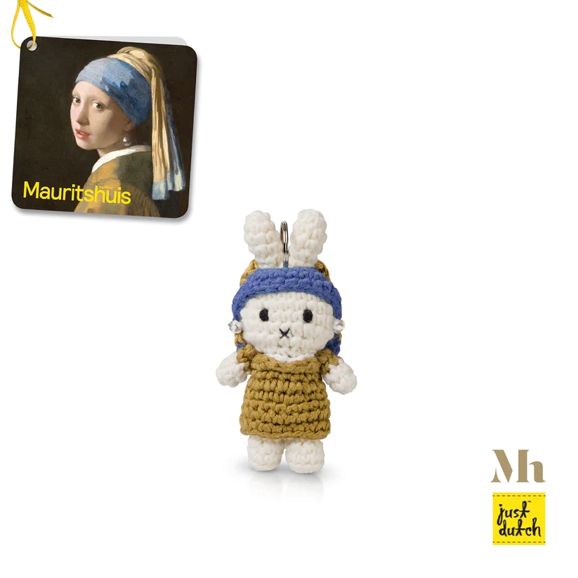 Just Dutch Miffy 手工編織 鑰匙圈 - 戴珍珠耳環的少女