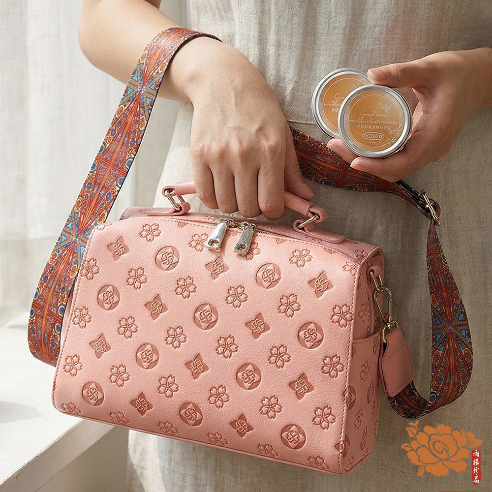 花映貴緣財庫包-火行限量款+旺緣添富檀木香膏x2