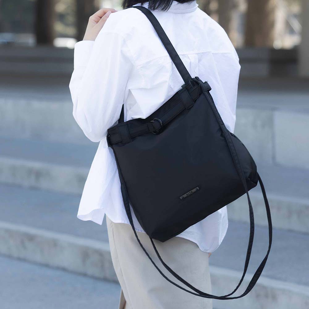 RITE 環保紗系列  EV08 The Slice Tote 薄片包－M－竹炭黑