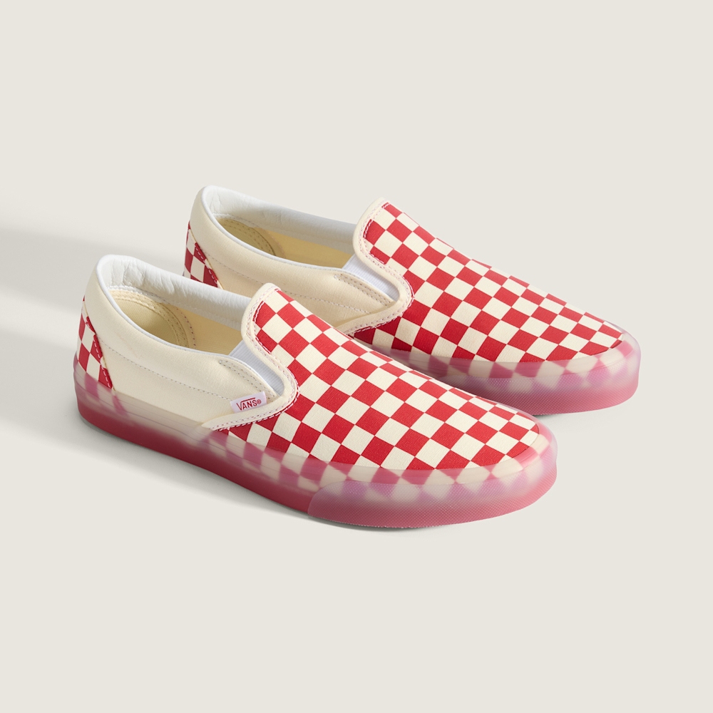 Classic Slip-On 紅色棋盤格滑板鞋