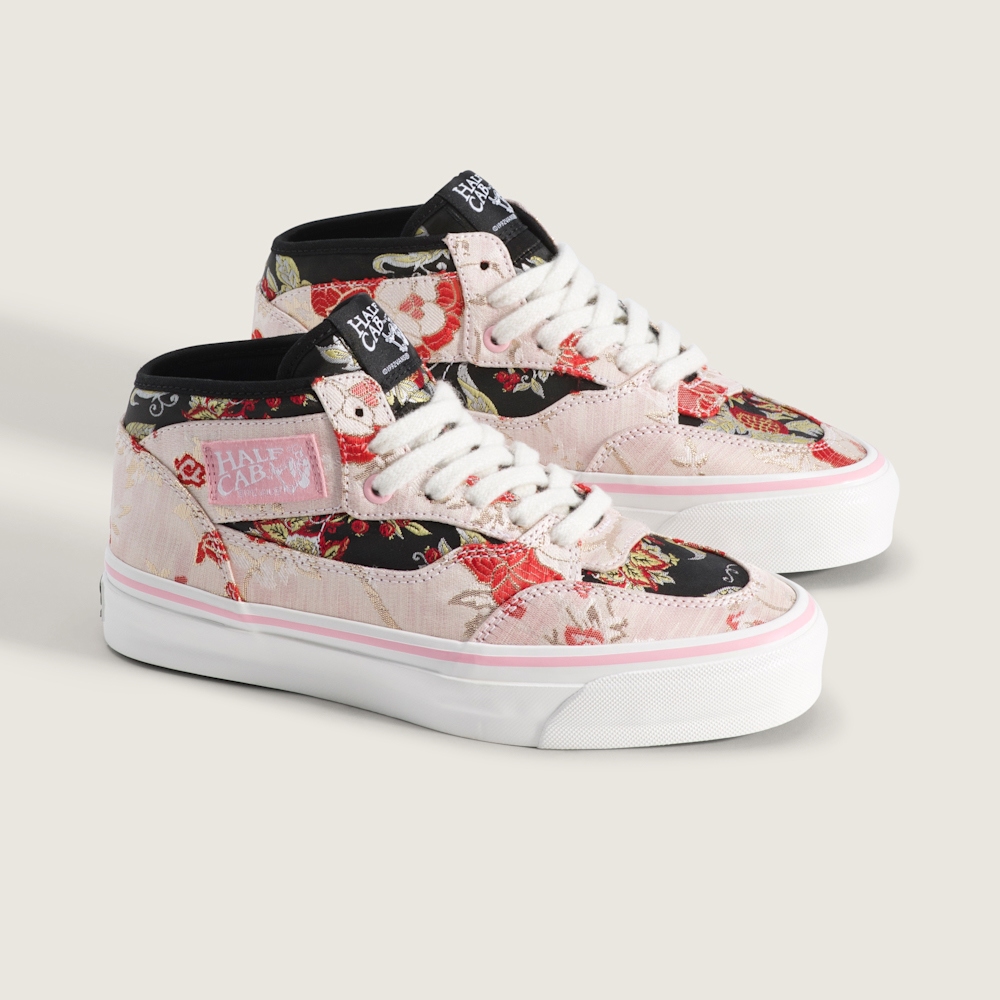 OTW Half Cab 33 Decon Vibram 粉色滑板鞋