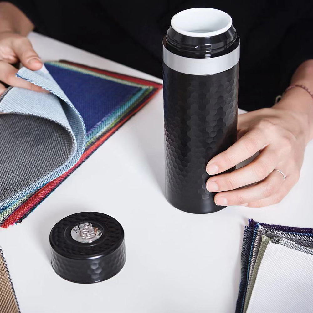 乾唐軒活瓷 | 金石保溫杯 / 無光黑+白金 330ml