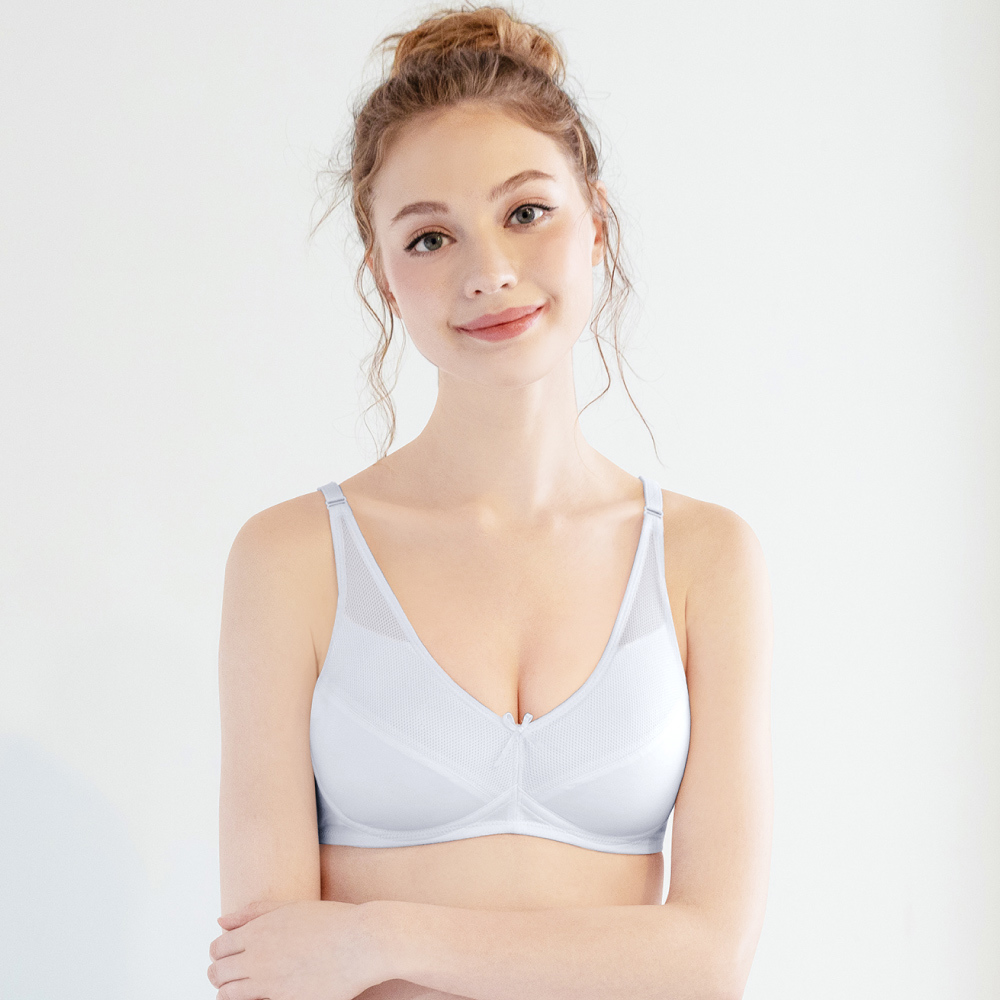 【Clany可蘭霓】 冰礦涼感排汗無鋼圈ABC罩杯內衣 少女內衣 成長型內衣 6989-61 雲朵灰