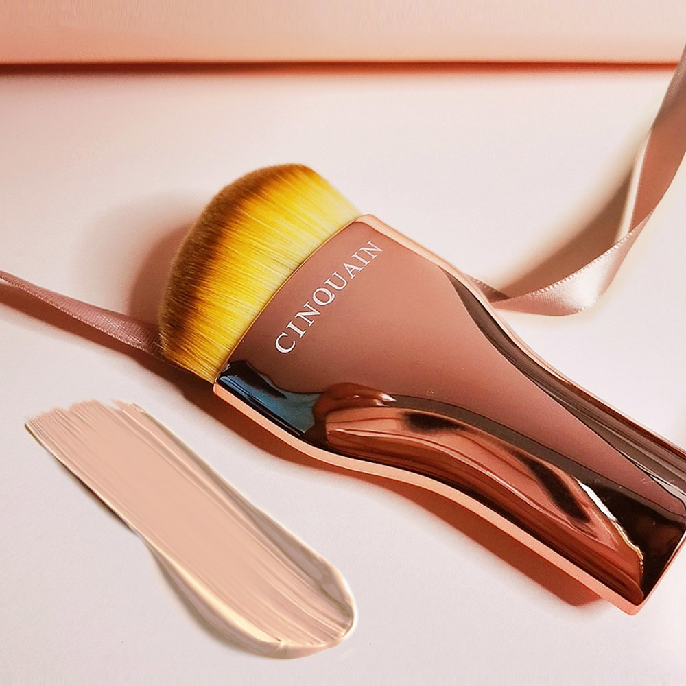 【8秒上妝-早鳥6折】思珂 曲線油漆粉底刷