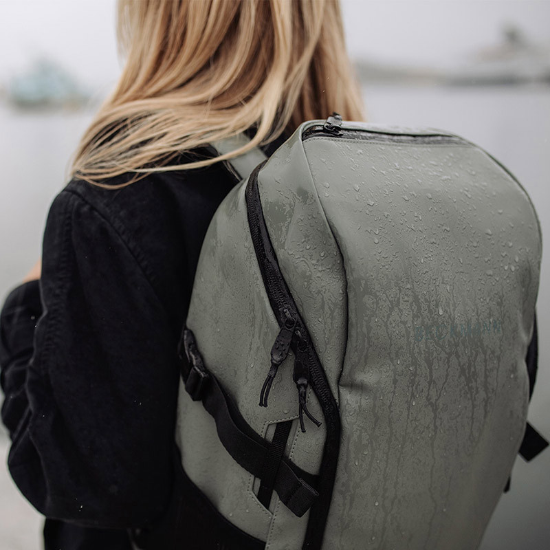 【Beckmann】Street Go 街頭護脊背包 26L - 地衣綠3.0