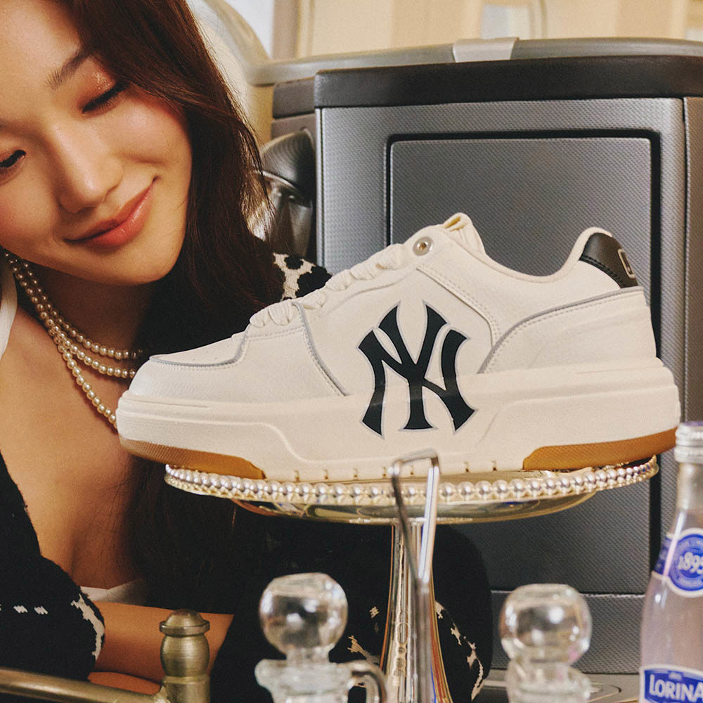 MLB Korea MLB 老爹鞋 學長鞋 Chunky Liner系列 紐約洋基隊 (3ASXCA12N-50I