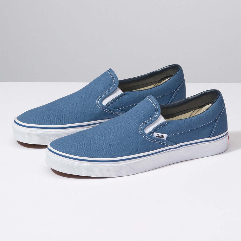 Classic Slip-On 海軍藍色滑板鞋