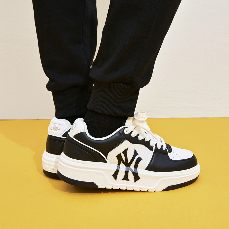 MLB 老爹鞋 學長鞋 Chunky Liner系列 紐約洋基隊(3ASXCLB3N-50BKS)