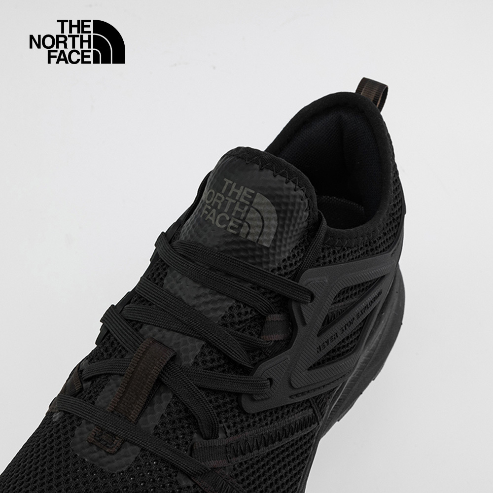 The North Face北面男款黑色舒適透氣抓地徒步鞋｜7W5SKX7