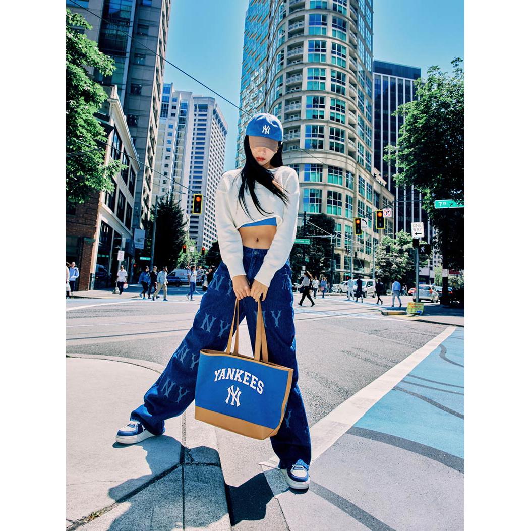 MLB 帆布肩背包 購物包 Varsity系列 紐約洋基隊 (3AORL103N-50INS)