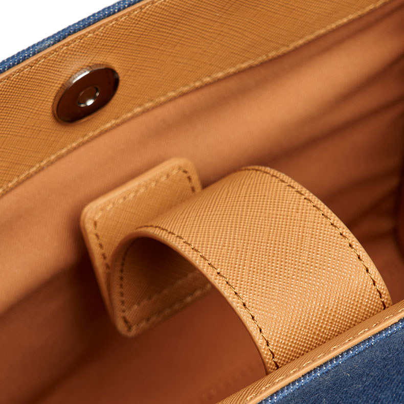 MLB 帆布小托特包 斜背包 Varsity系列 紐約洋基隊 (3AORS083N-50INS)