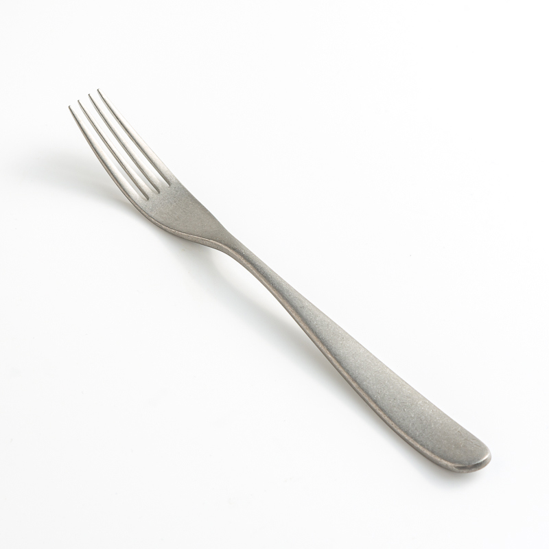 日式 極簡流線 21cm 不銹鋼主餐叉│單品