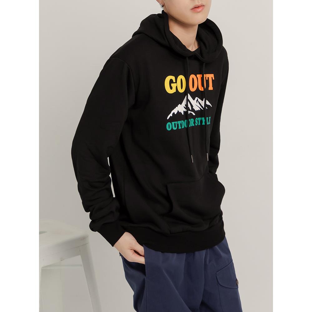 素色GO OUT印花口袋帽T