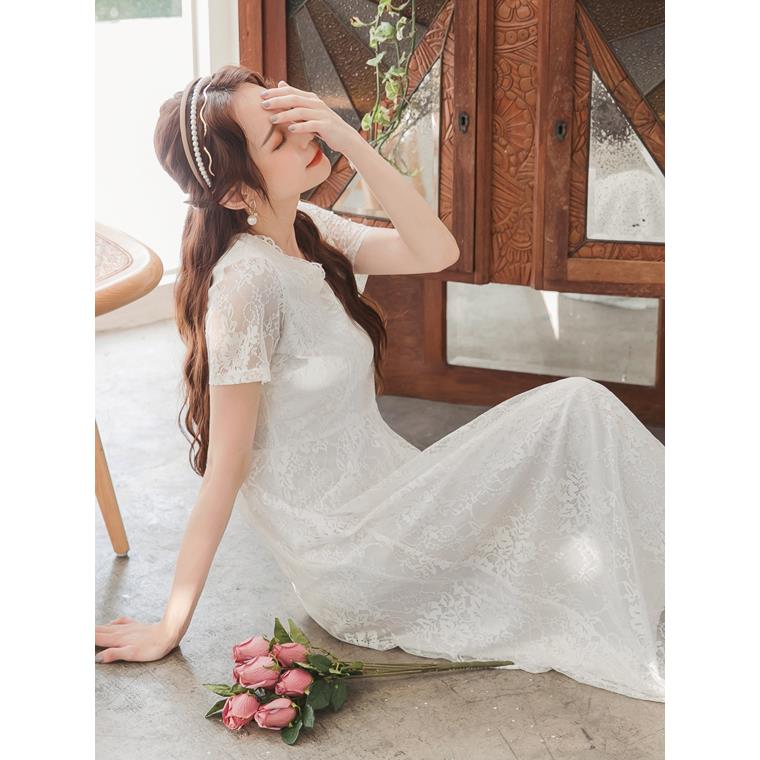 婚禮穿搭.韓系女神蕾絲雕花V領邊花長洋裝