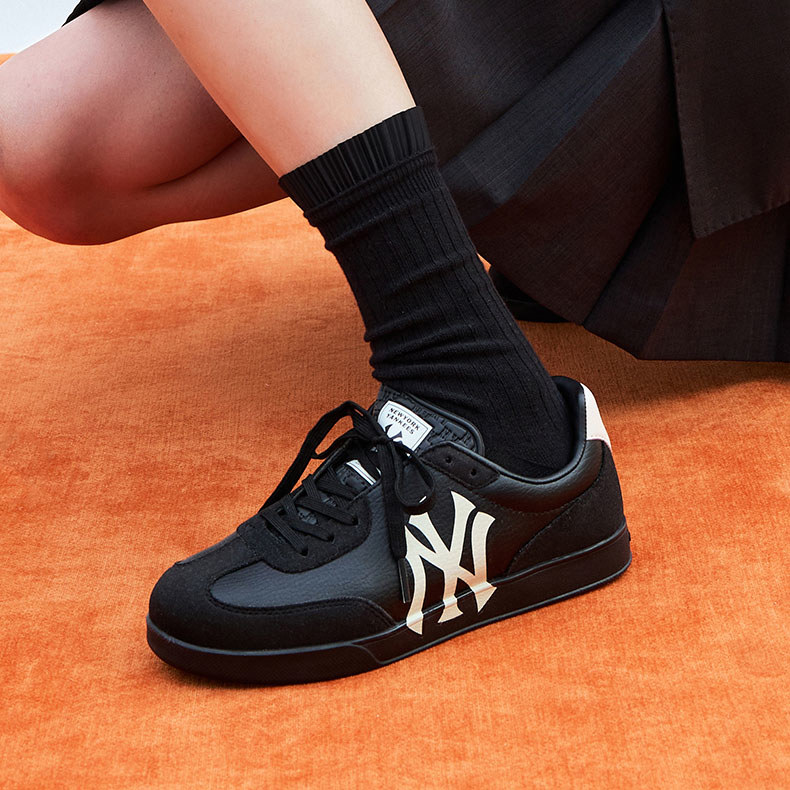 MLB SQUEEZE 休閒鞋 紐約洋基隊 (3ASXSQZ3N-50BKS)